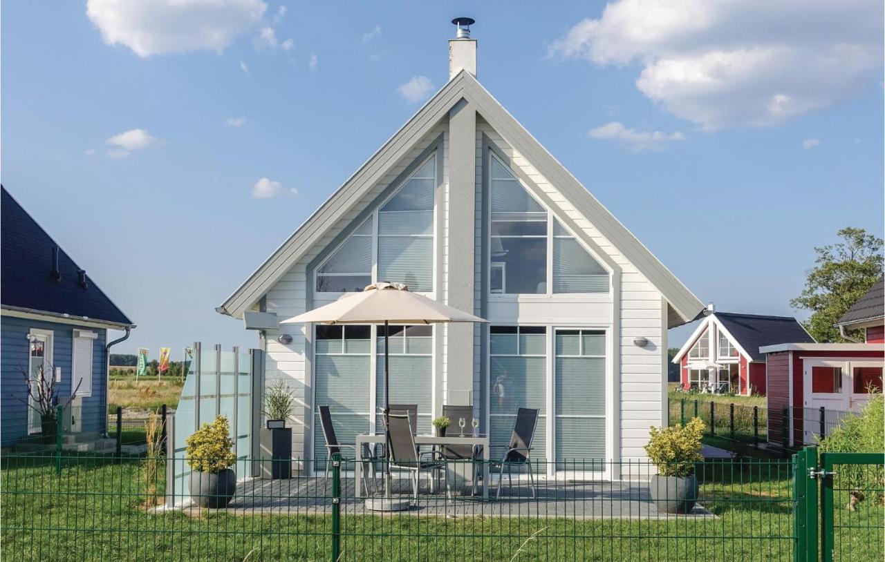 Beach Front Home In Zerpenschleuse With Wifi Zewnętrze zdjęcie