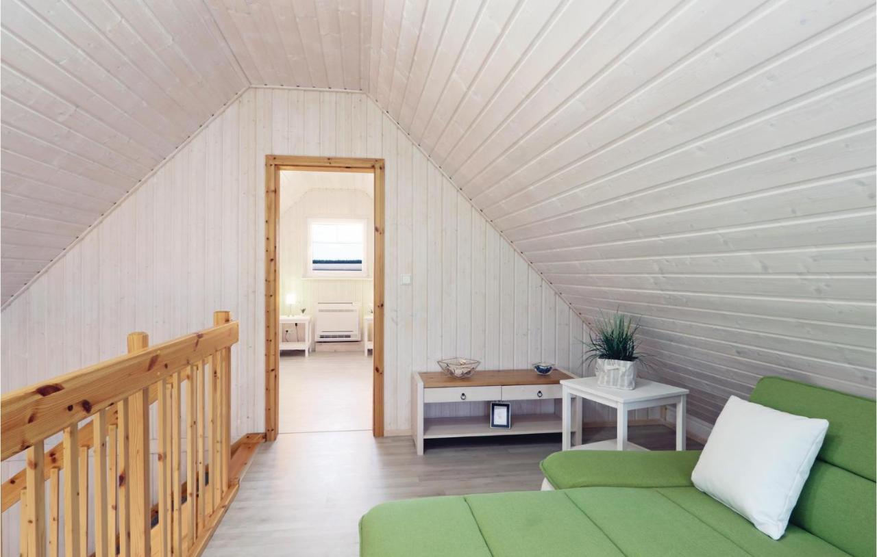 Beach Front Home In Zerpenschleuse With Wifi Zewnętrze zdjęcie
