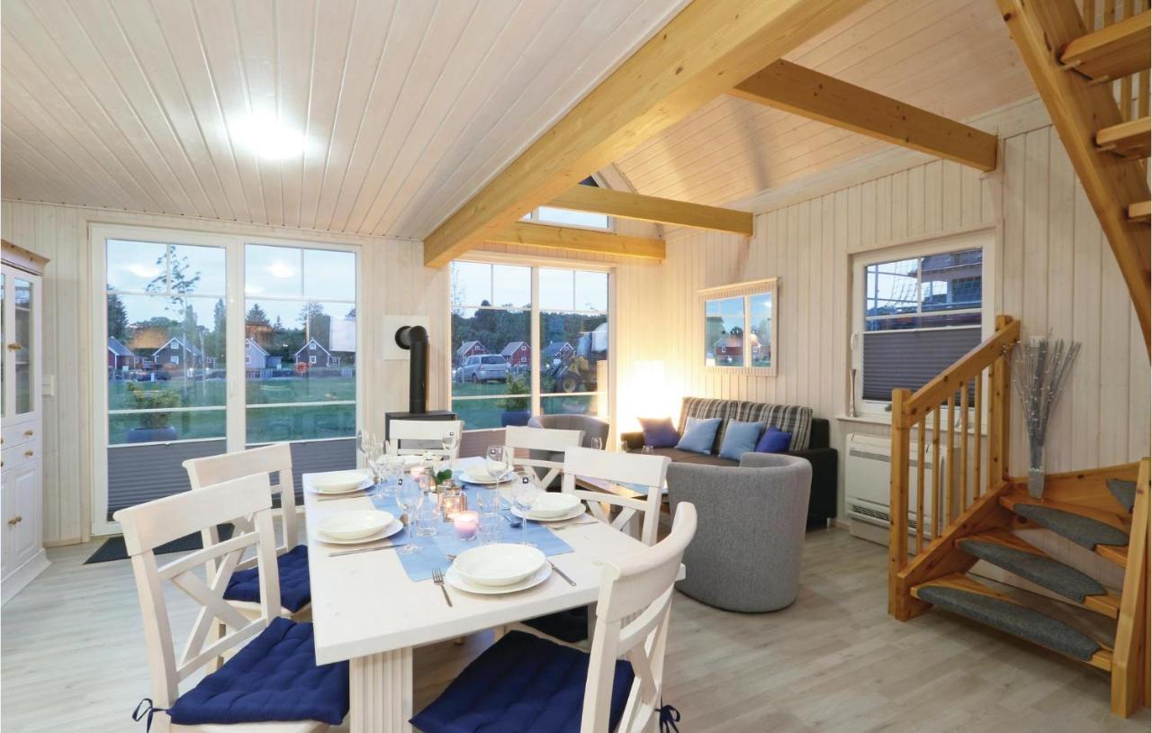 Beach Front Home In Zerpenschleuse With Wifi Zewnętrze zdjęcie